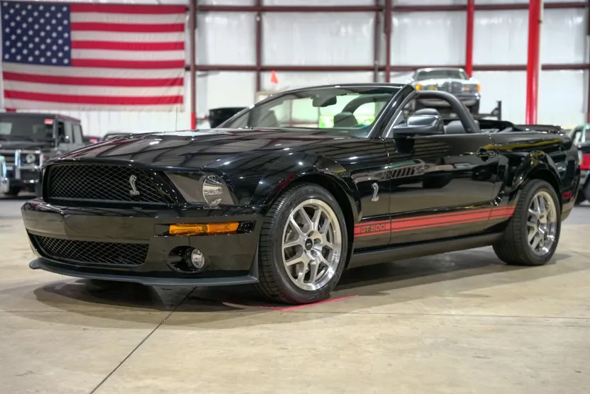 2007 Ford Mustang Shelby GT500 photo 1