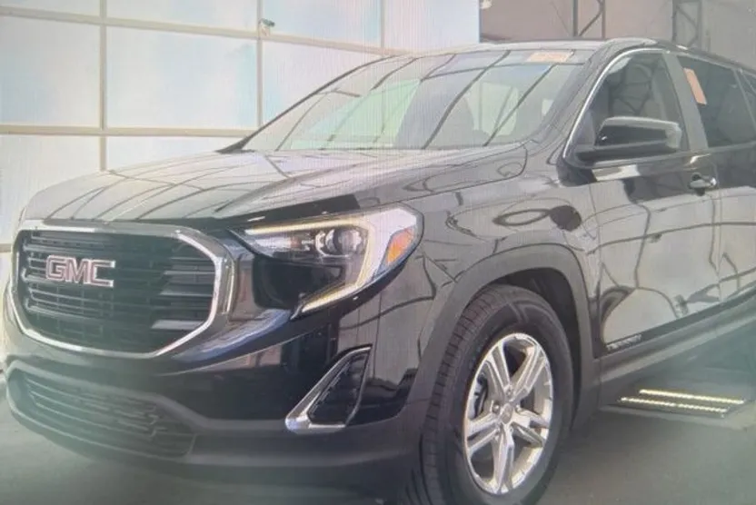 2021 Gmc Terrain SLE photo 1