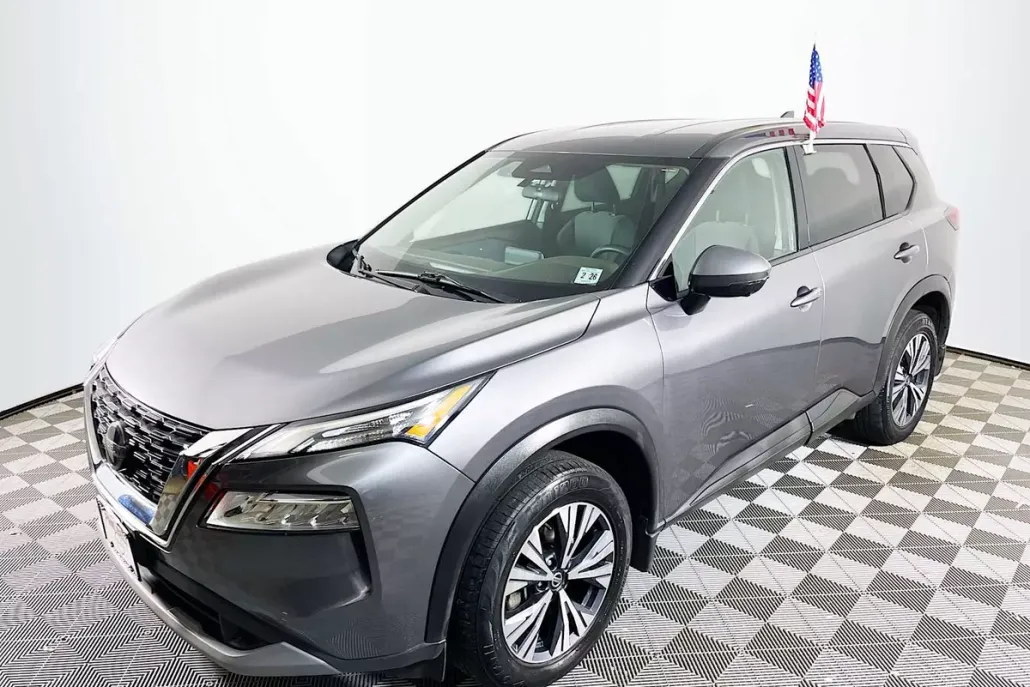 2021 Nissan Rogue SV photo 1