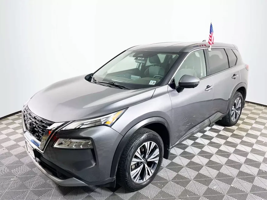 2021 Nissan Rogue SV photo 1