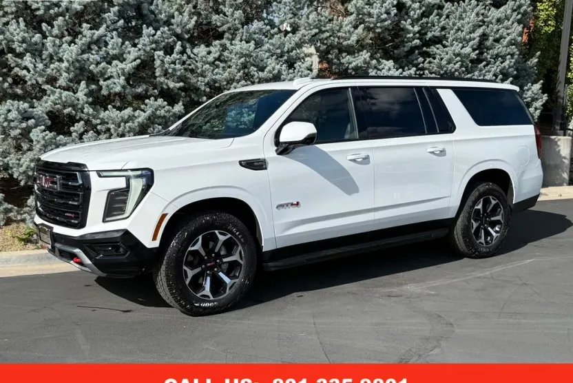 2025 Gmc Yukon XL AT4 photo 1