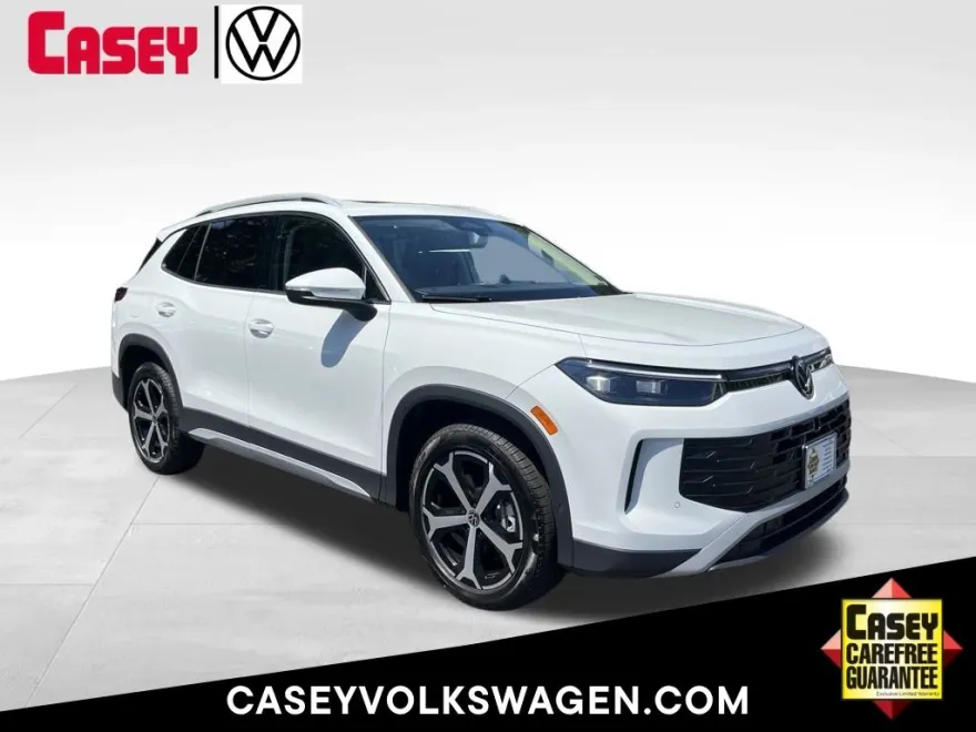 2025 Volkswagen Tiguan SE photo 1