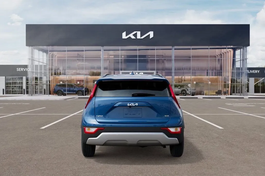 2025 Kia Niro EX photo 1