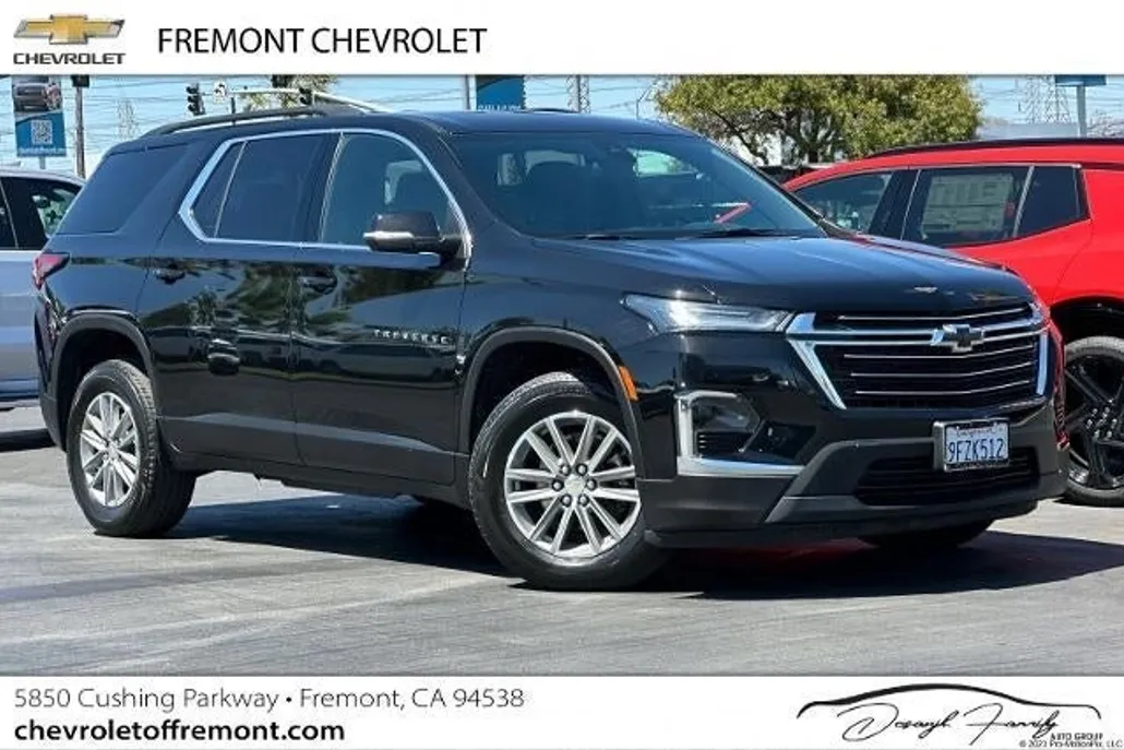 2023 Chevrolet Traverse Cloth photo 1
