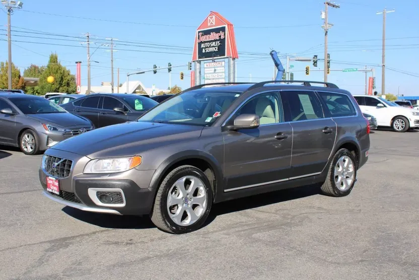2010 Volvo XC70 T6 photo 1