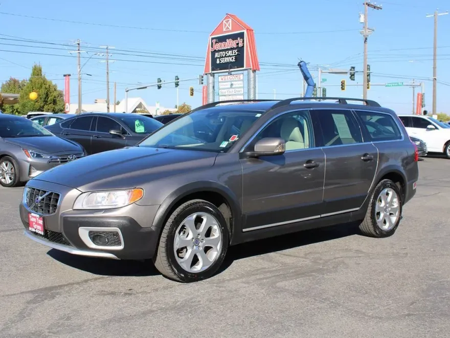 2010 Volvo XC70 T6 photo 1