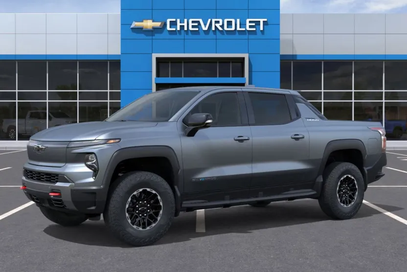 2026 Chevrolet Silverado Trail Boss photo 1