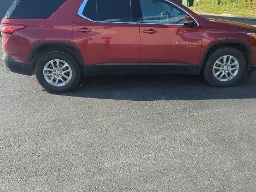 2020 Chevrolet Traverse Cloth 1LT photo 1