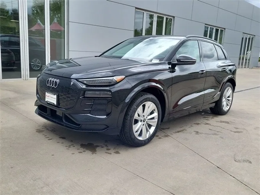 2025 Audi Q6 E-tron Premium Plus photo 1