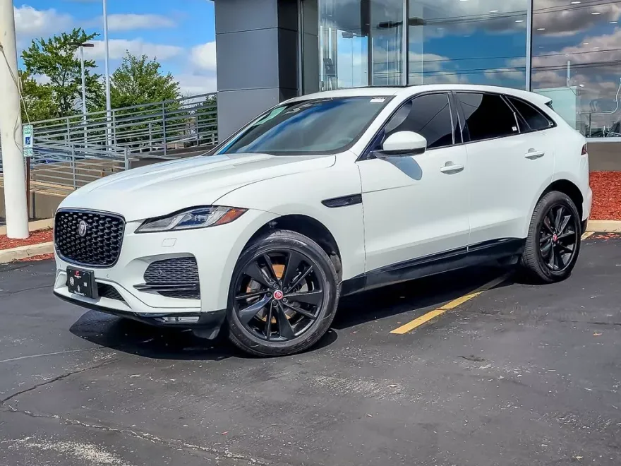 2023 Jaguar F-PACE P250 S photo 1