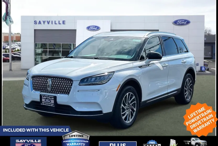 2022 Lincoln Corsair Standard photo 1