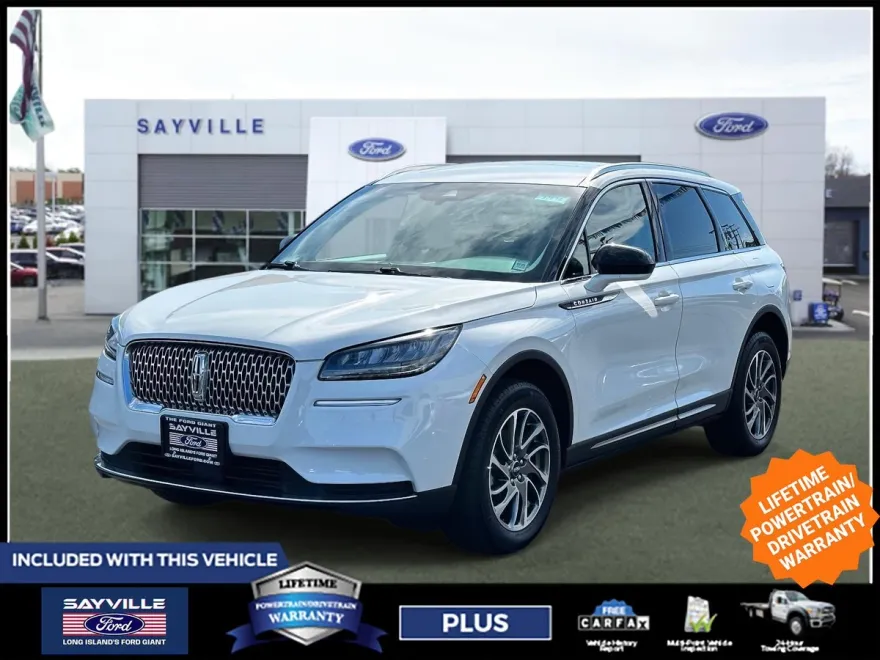 2022 Lincoln Corsair Standard photo 1