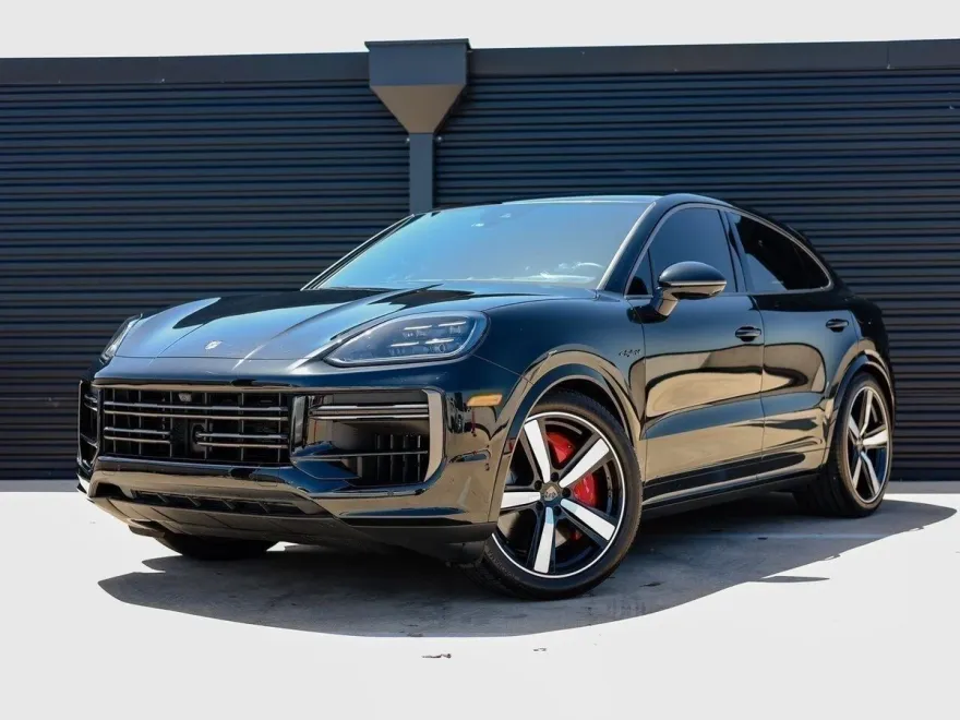 2025 Porsche Cayenne E-Hybrid Coupe Turbo photo 1