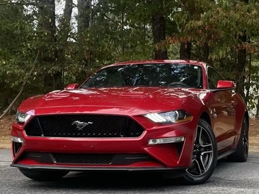 2021 Ford Mustang GT Premium photo 1