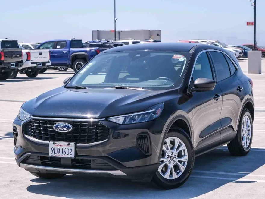 2024 Ford Escape Active photo 1