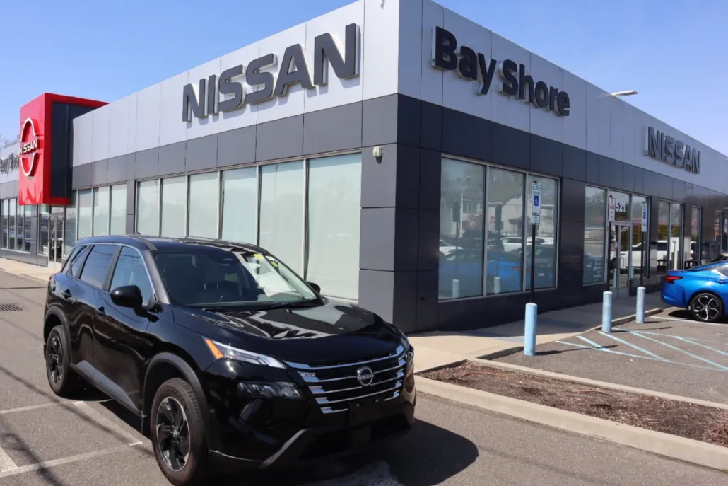 2025 Nissan Rogue SV photo 1