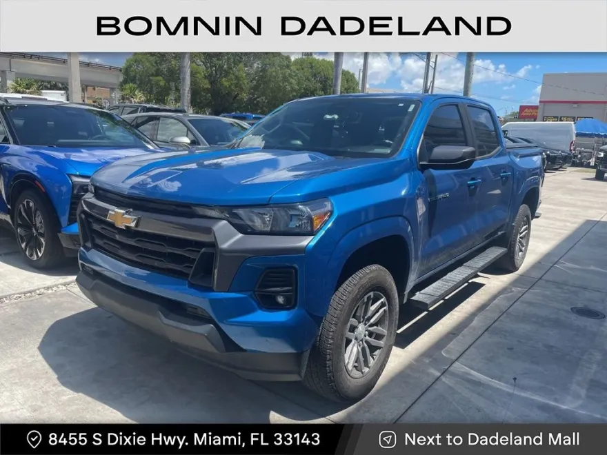 2023 Chevrolet Colorado LT photo 1