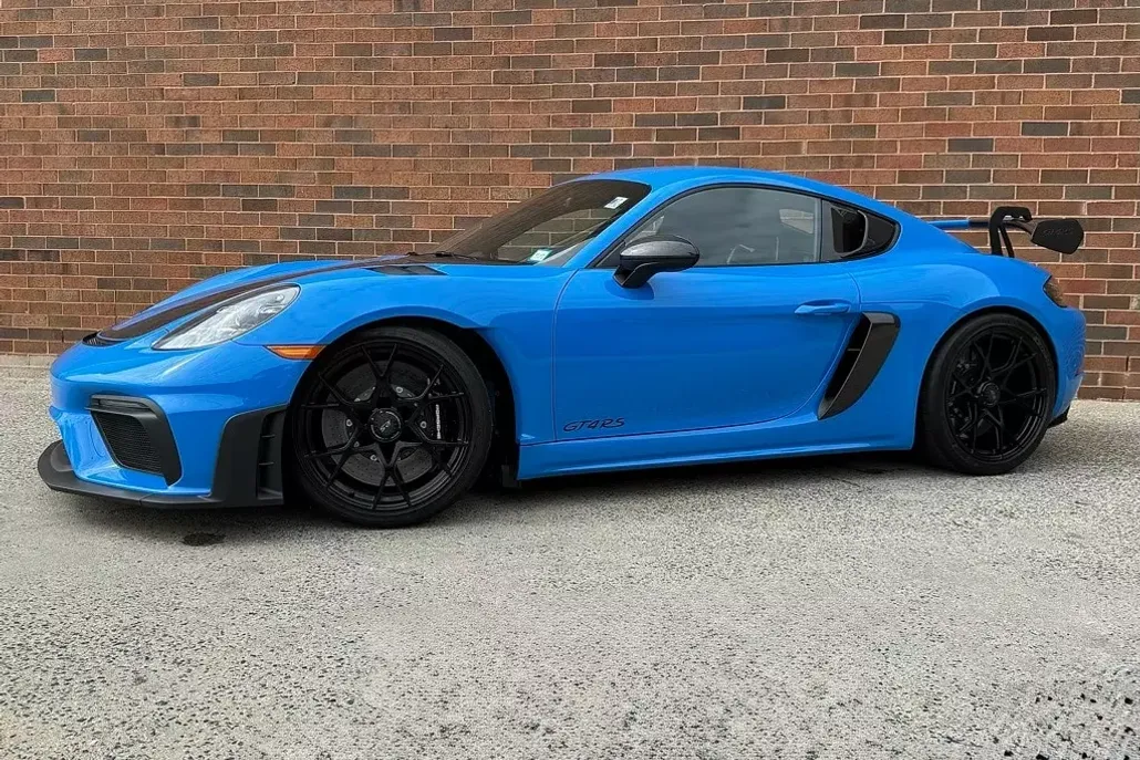 2024 Porsche Cayman GT4 RS photo 1