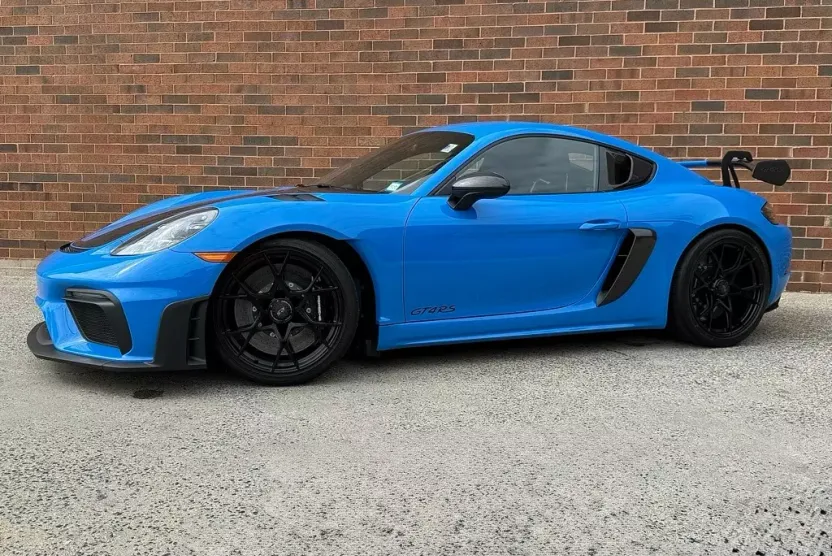 2024 Porsche Cayman GT4 RS photo 1