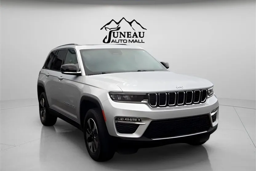 2024 Jeep Cherokee Limited 4xe photo 1