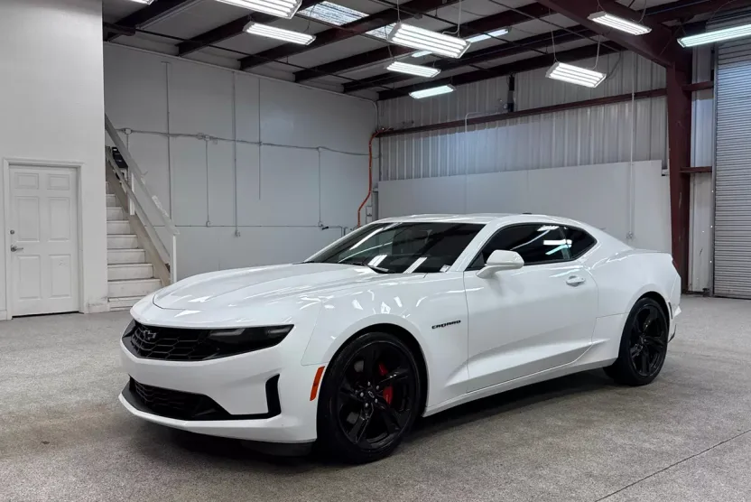 2024 Chevrolet Camaro 1LS 1LT photo 1
