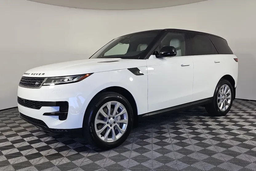 2025 Land Rover Range Rover Sport P360 SE photo 1