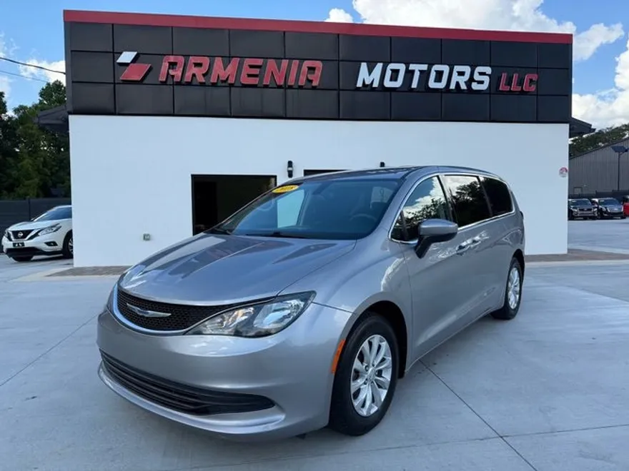 2019 Kia Sedona EX photo 1