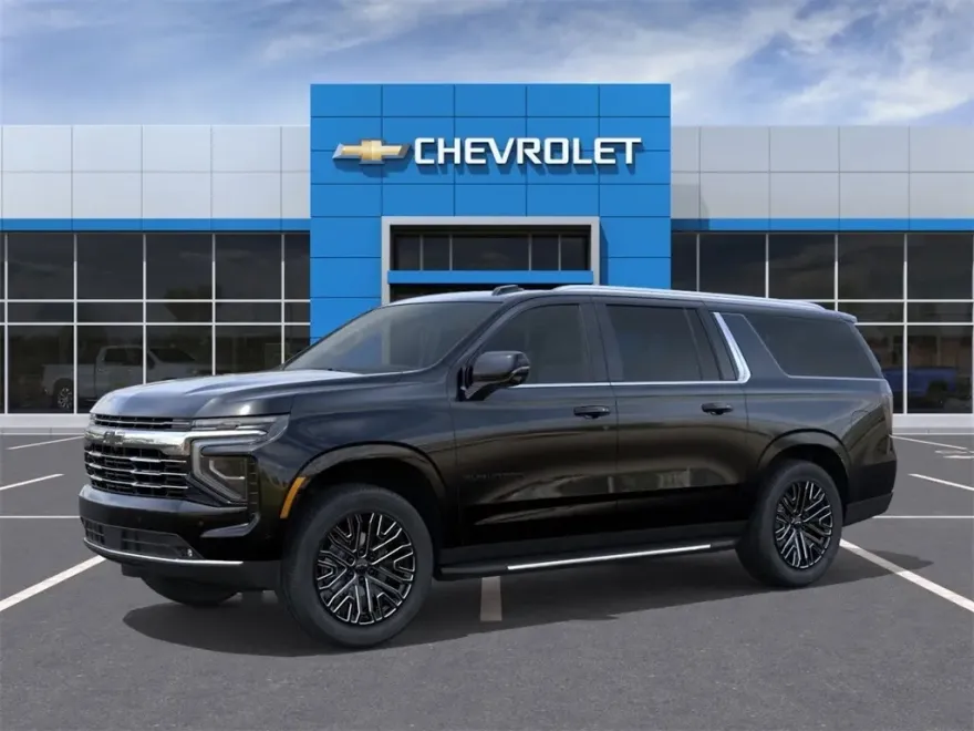 2025 Chevrolet Suburban LT photo 1