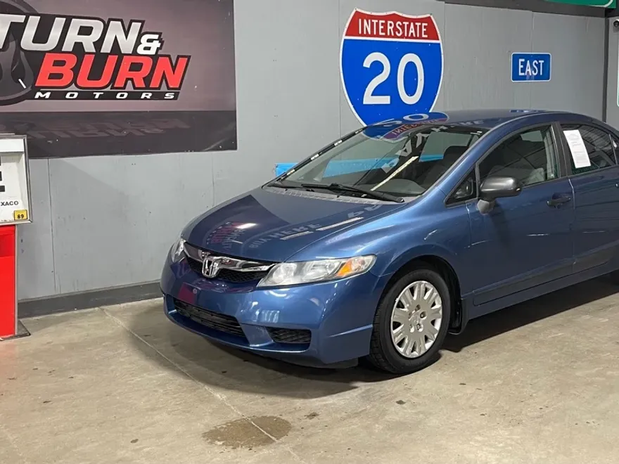2010 Honda Civic VP photo 1