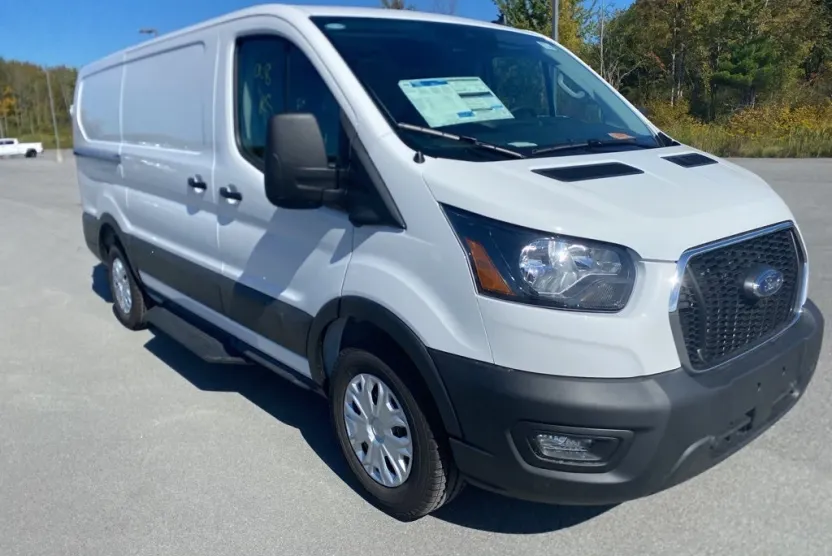 2025 Ford Transit photo 1