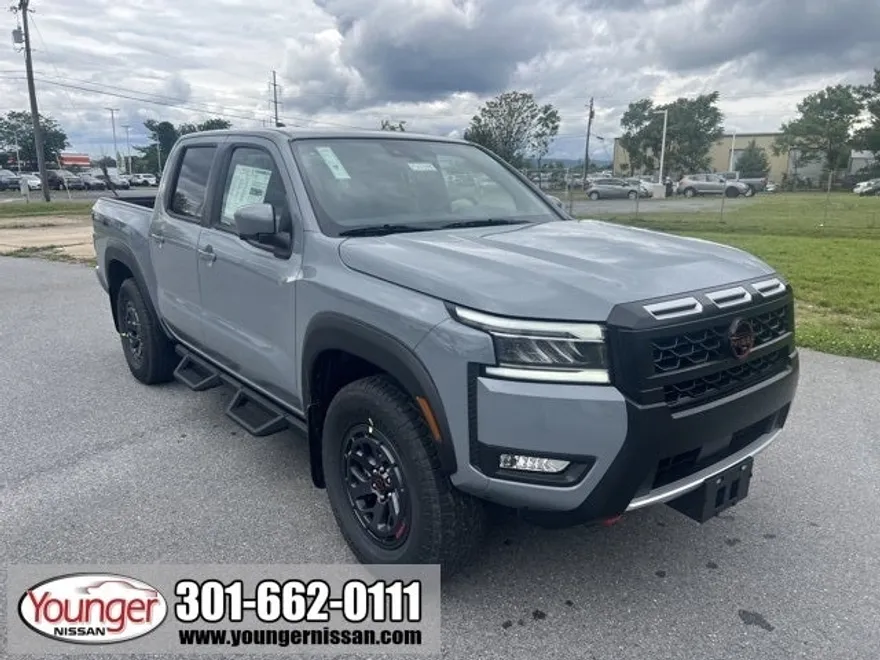 2025 Nissan Frontier PRO-4X photo 1