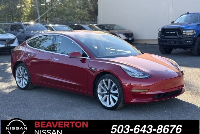 2018 Tesla Model 3 Long Range photo 1