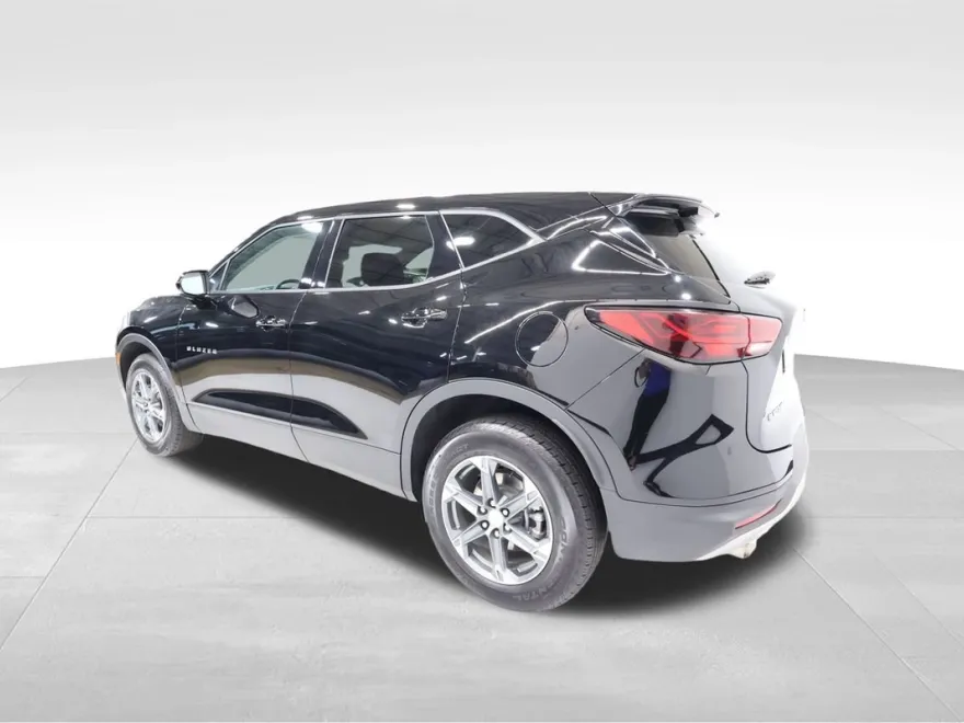 2025 Chevrolet Blazer 2LT photo 1