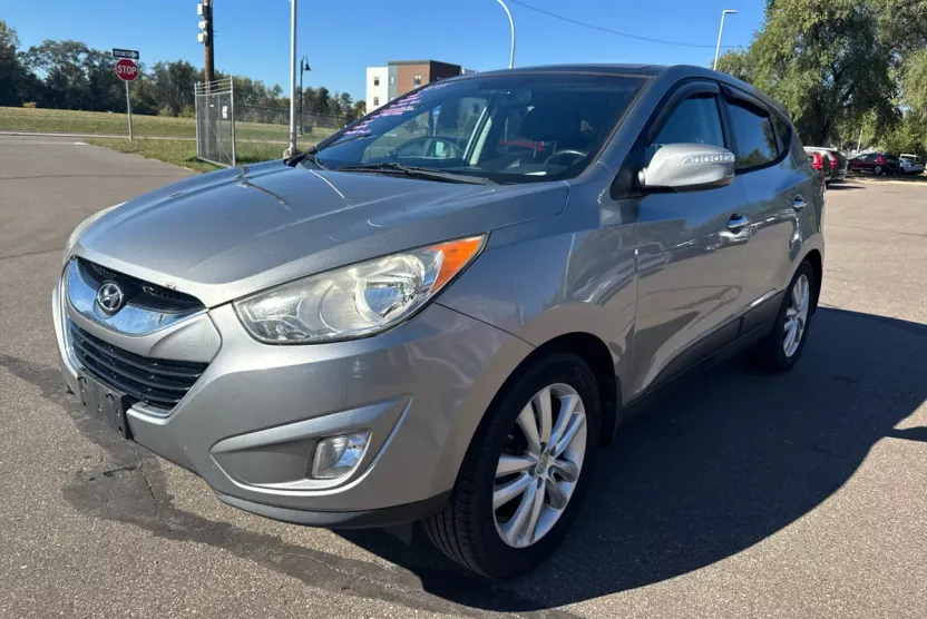 2012 Hyundai Tucson Limited photo 1