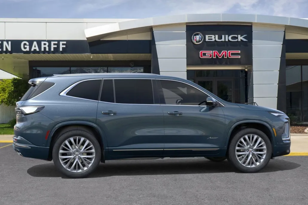 2026 Buick Enclave Avenir photo 1