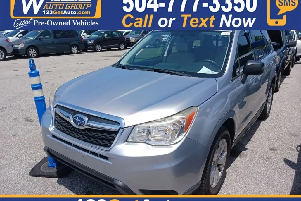 2015 Subaru Forester 2.5i photo 1