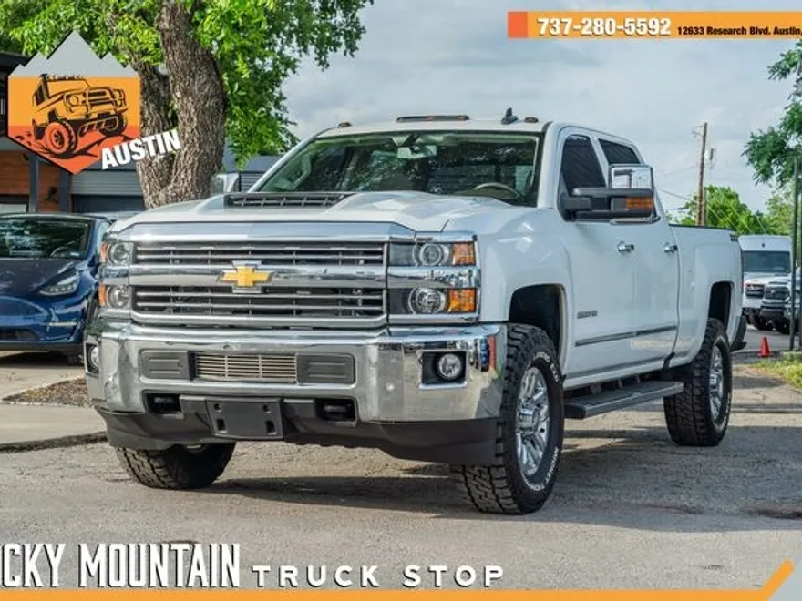 2017 Chevrolet Silverado 2500HD LTZ Z71 photo 1