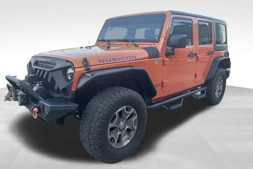 2015 Jeep Wrangler Unlimited Rubicon photo 1