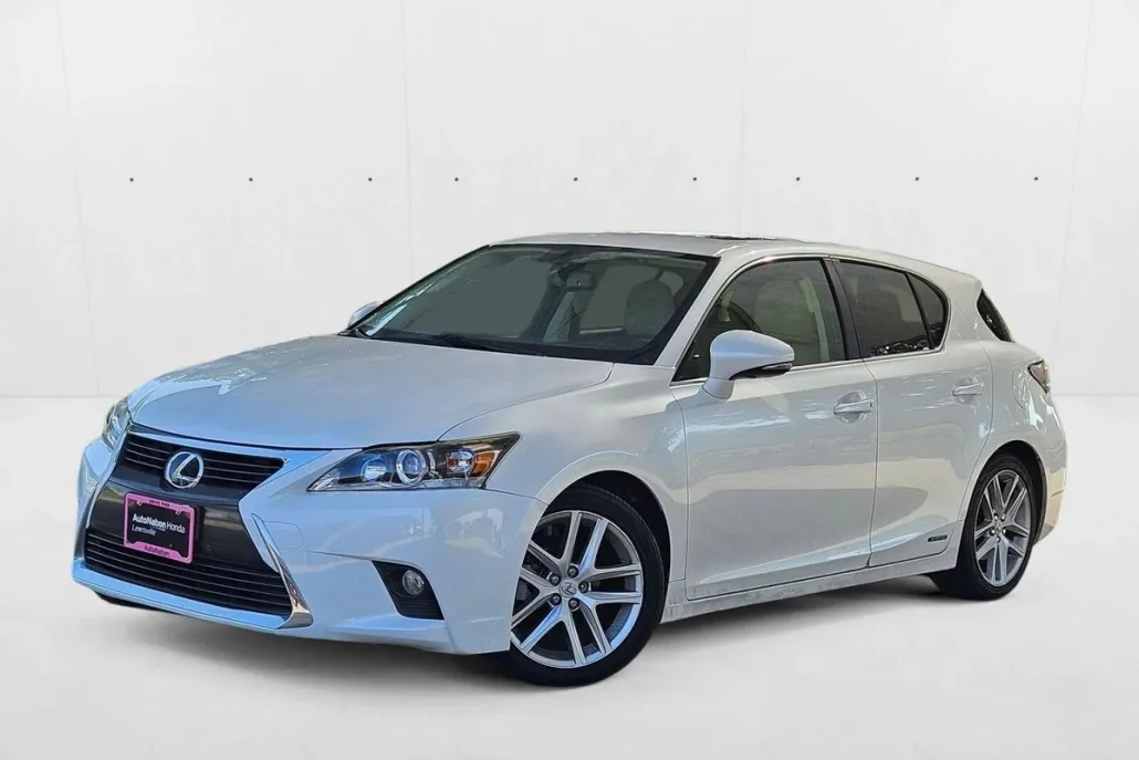 2017 Lexus CT 200h photo 1
