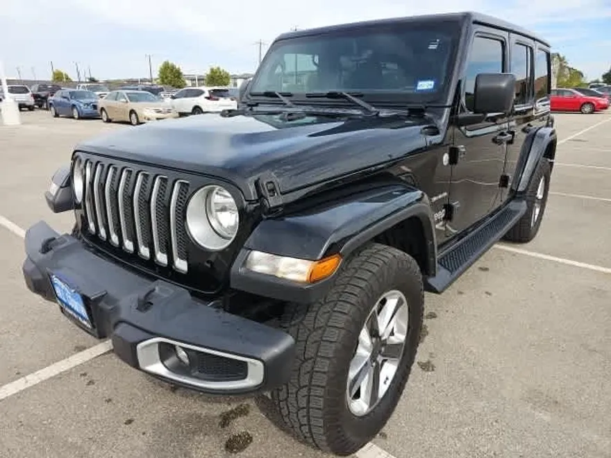 2020 Jeep Wrangler Unlimited Sahara photo 1