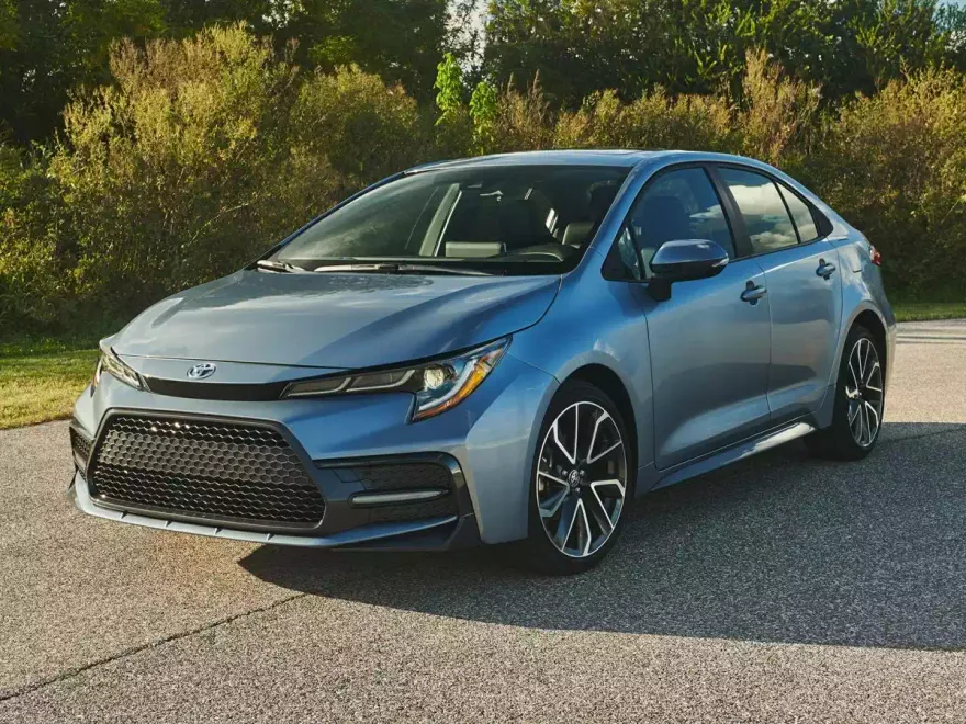 2022 Toyota Corolla LE photo 1