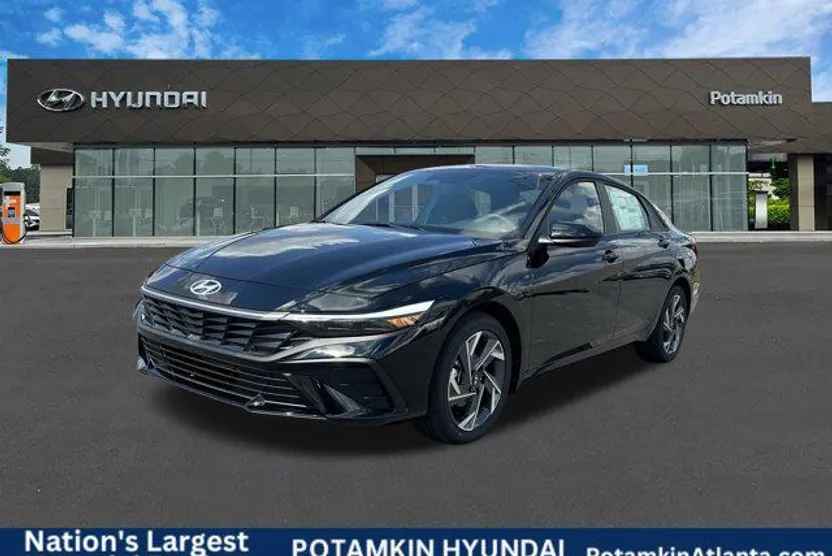 2025 Hyundai Elantra SEL Sport photo 1