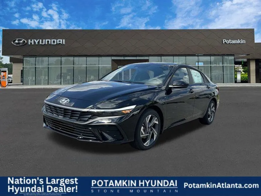 2025 Hyundai Elantra SEL Sport photo 1