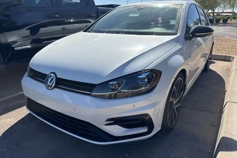 2019 Volkswagen Golf R Base photo 1