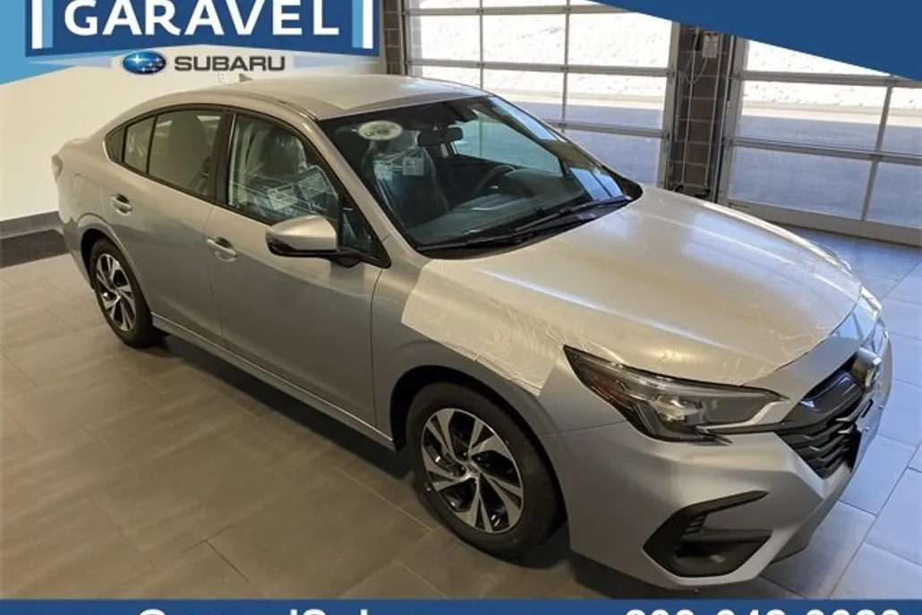 2025 Subaru Legacy Premium photo 1