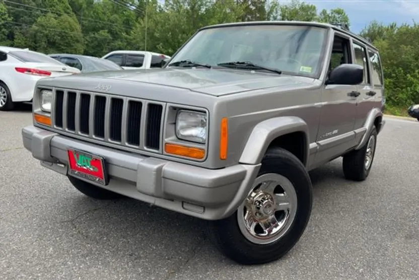 2000 Jeep Cherokee Classic photo 1