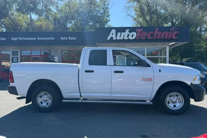 2017 Ram 1500 Tradesman photo 1