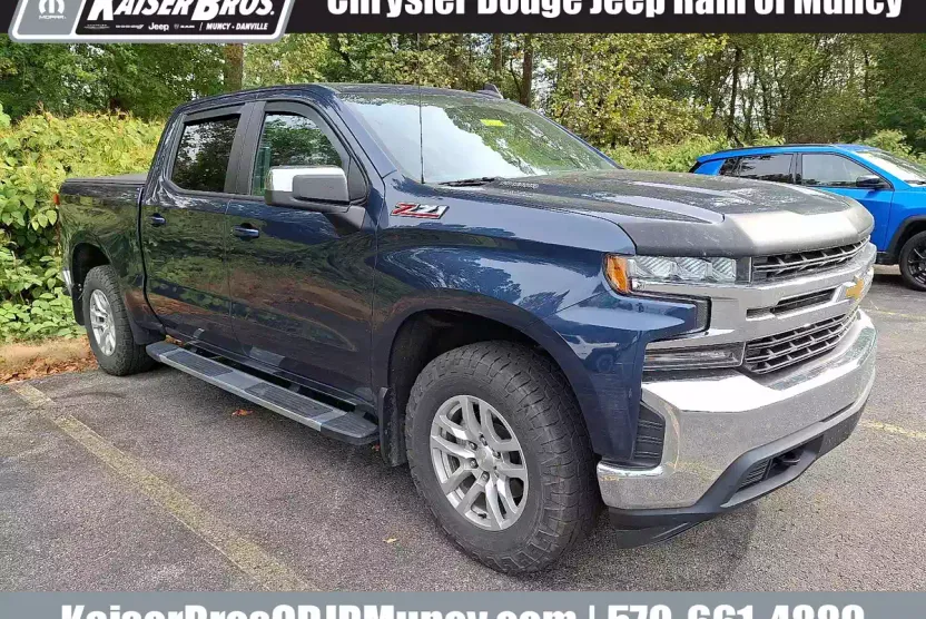 2021 Chevrolet Silverado 1500 LT photo 1
