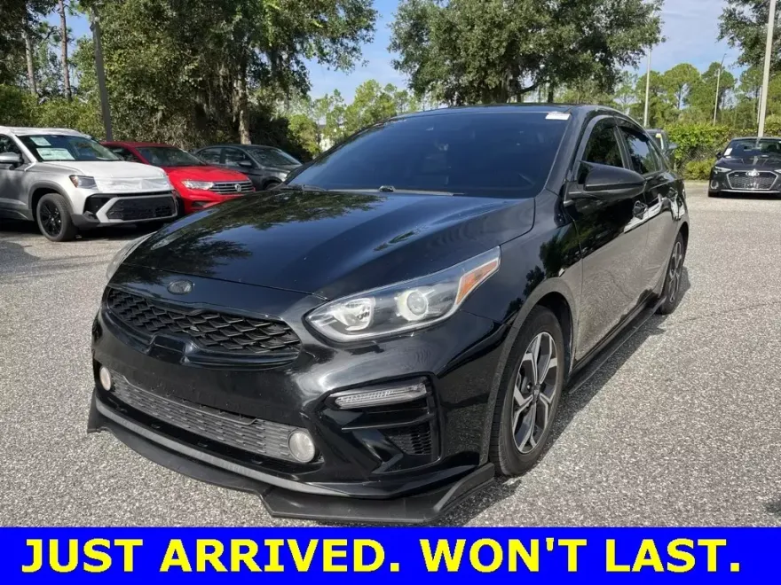 2021 Kia Forte LXS photo 1