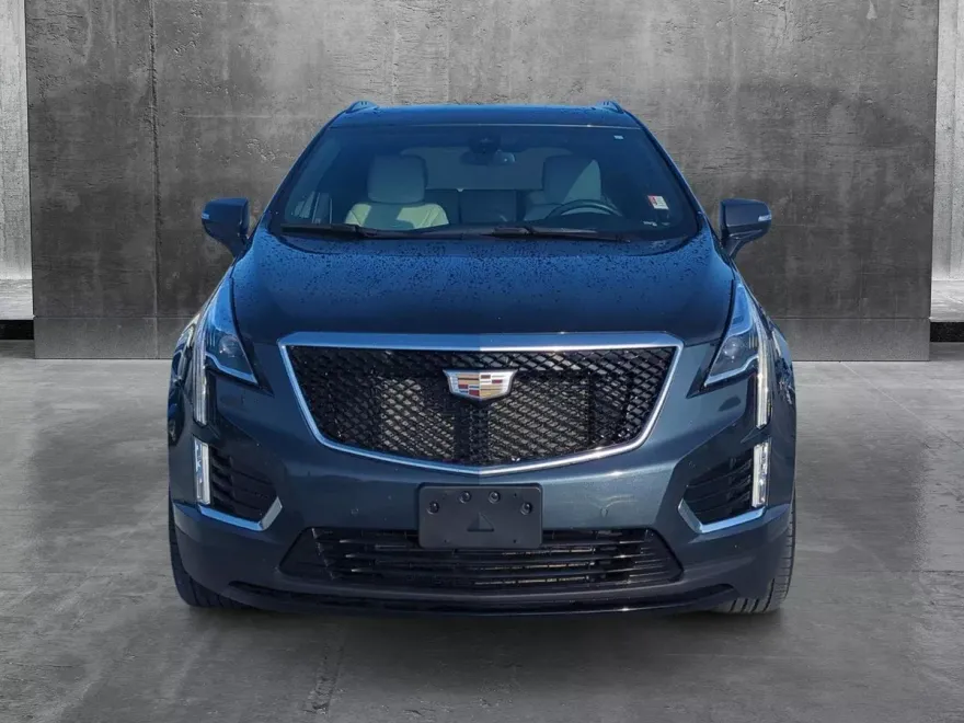 2020 Cadillac XT5 Sport photo 1